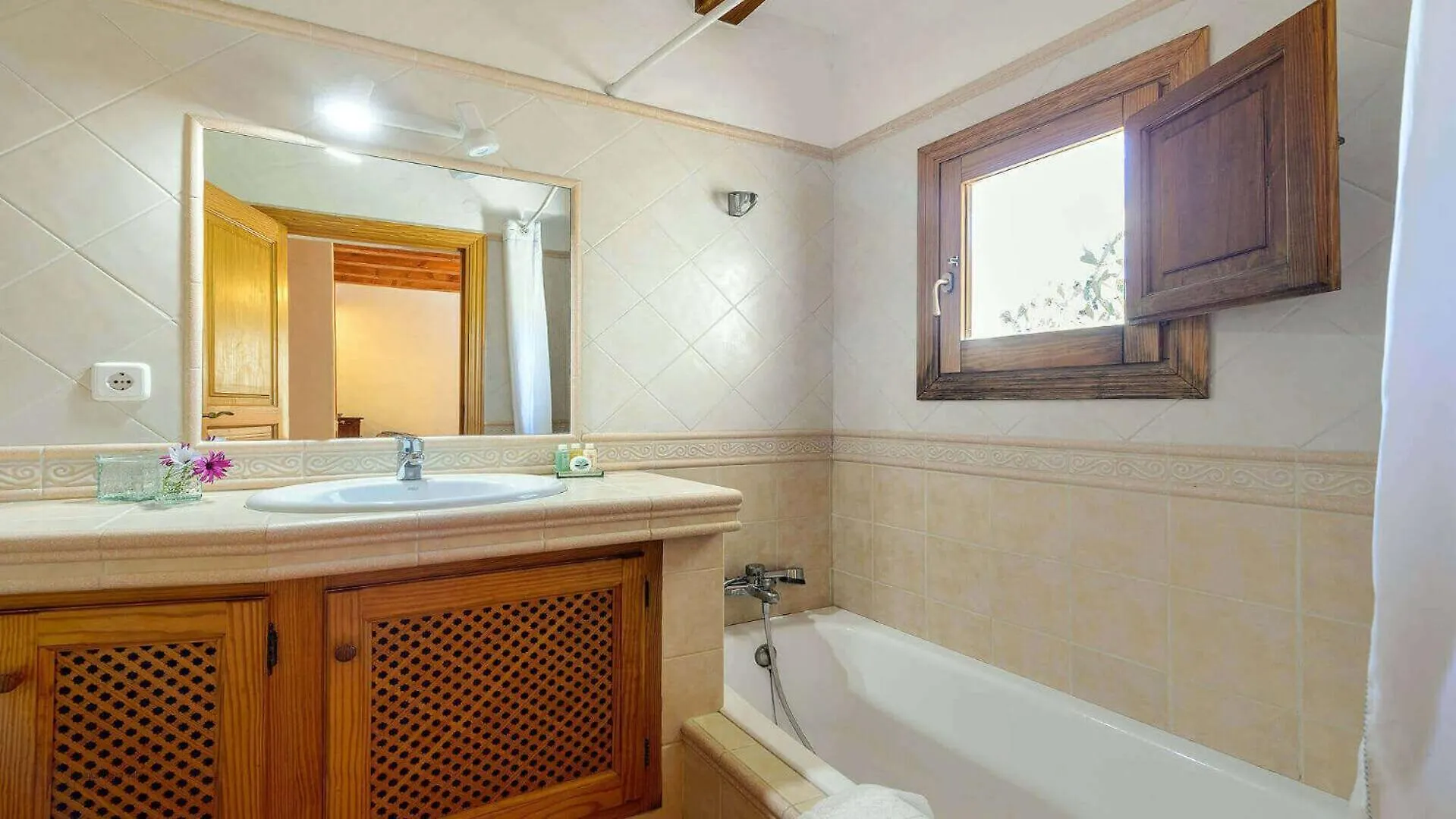 New! Villa Cana Maria Sea Views San José